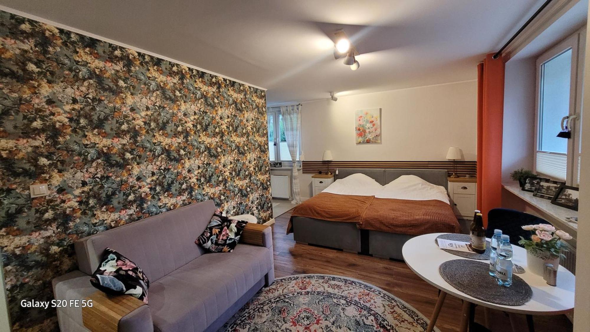 Apartament Przy Parku Nałęczów エクステリア 写真